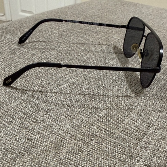 Quay Desi Perkins High Key Micro Polarized Sunglasses - Picture 3 of 5